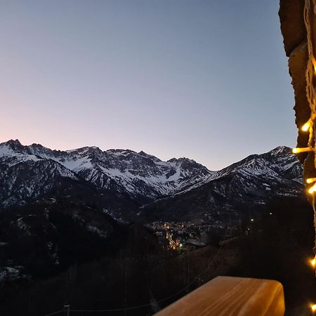 La Maison. Il Nido Dell'Aquila Bardonecchia Bagian luar foto