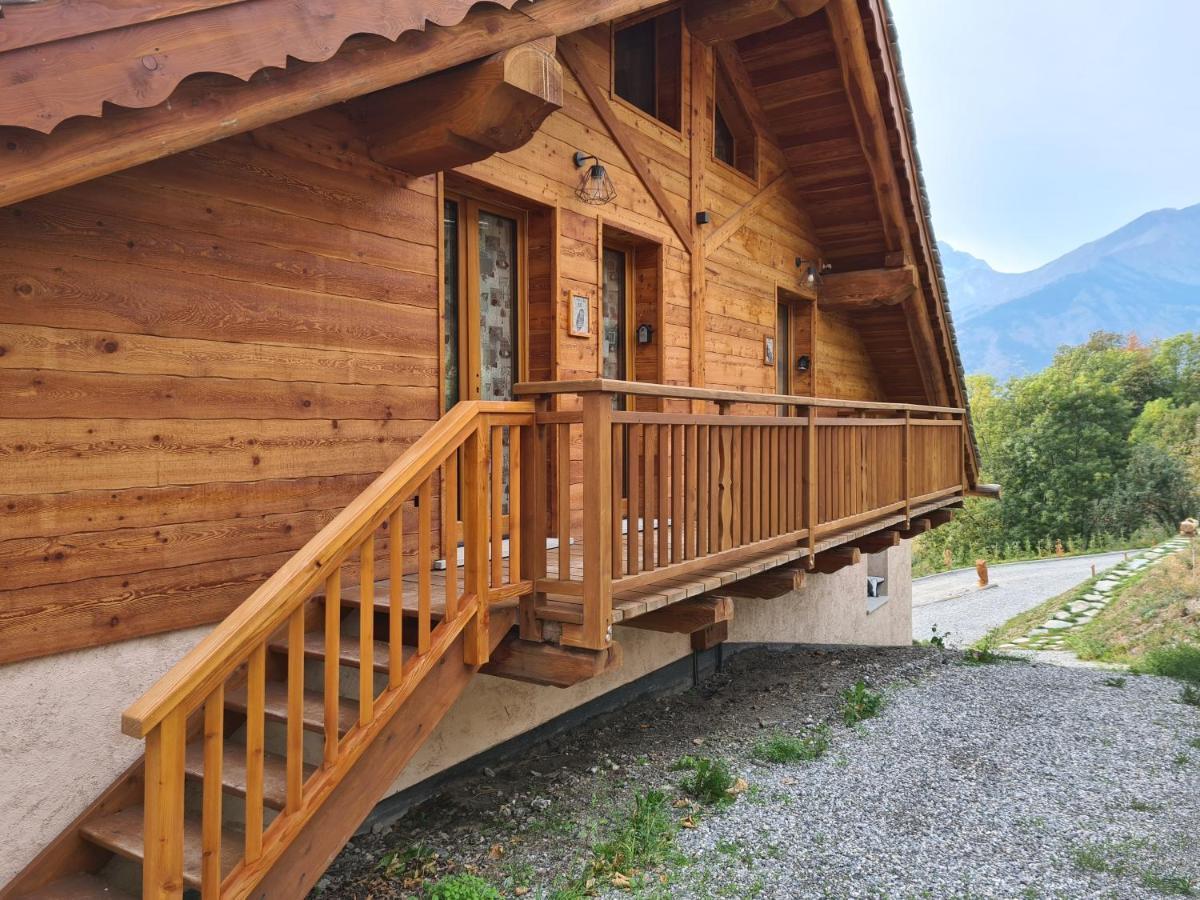 La Maison. Il Nido Dell'Aquila Bardonecchia Bagian luar foto