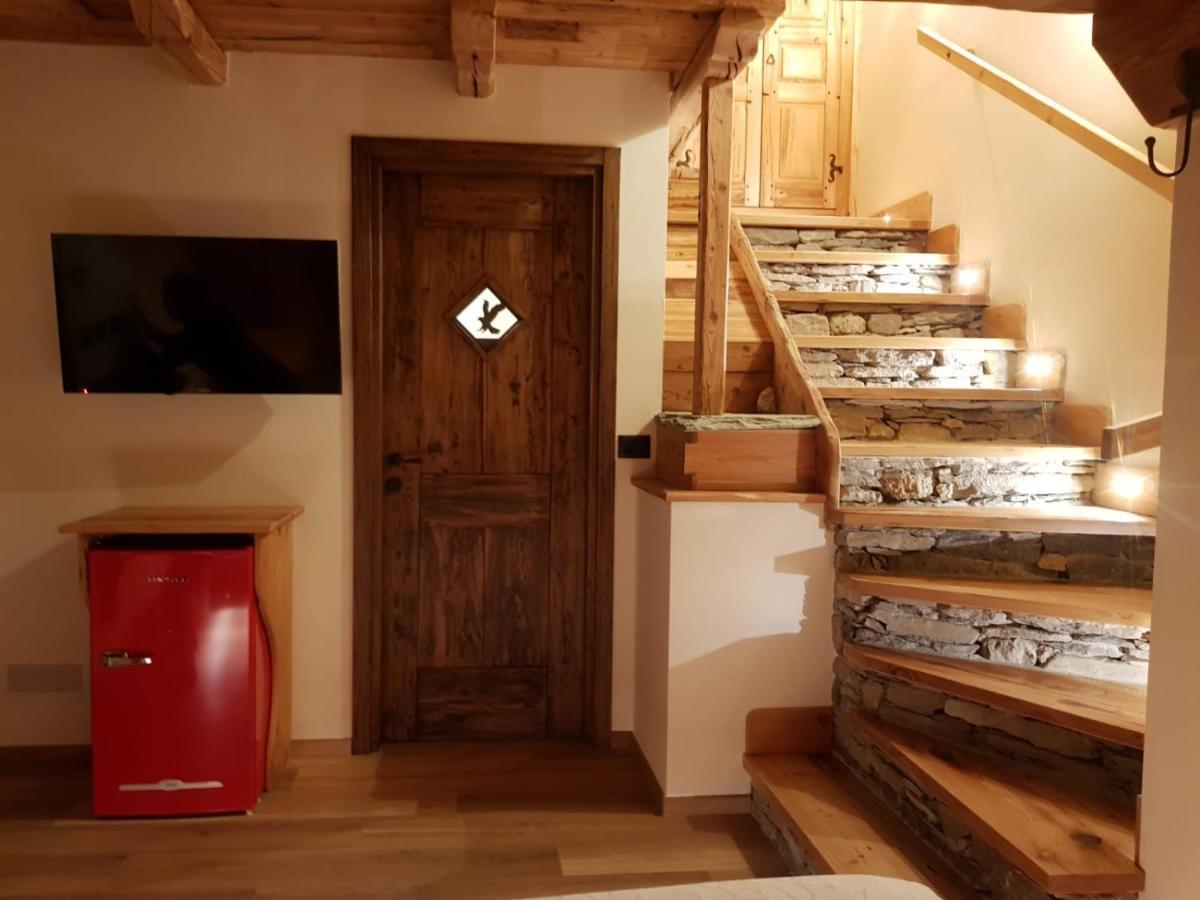 La Maison. Il Nido Dell'Aquila Bardonecchia Bagian luar foto
