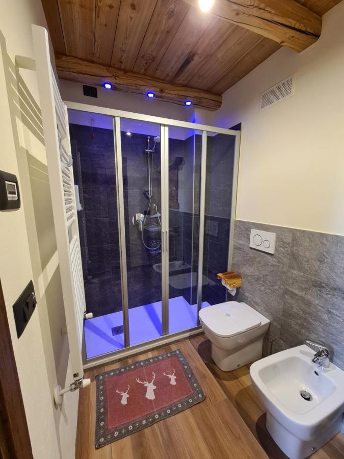 La Maison. Il Nido Dell'Aquila Bardonecchia Bagian luar foto